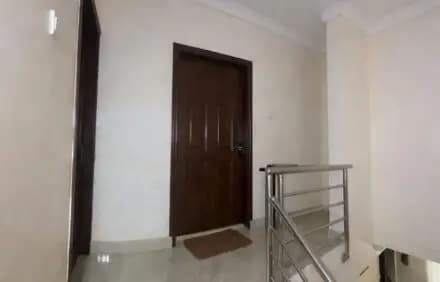 2-Bedroom Luxury Shortlet with Ocean View
